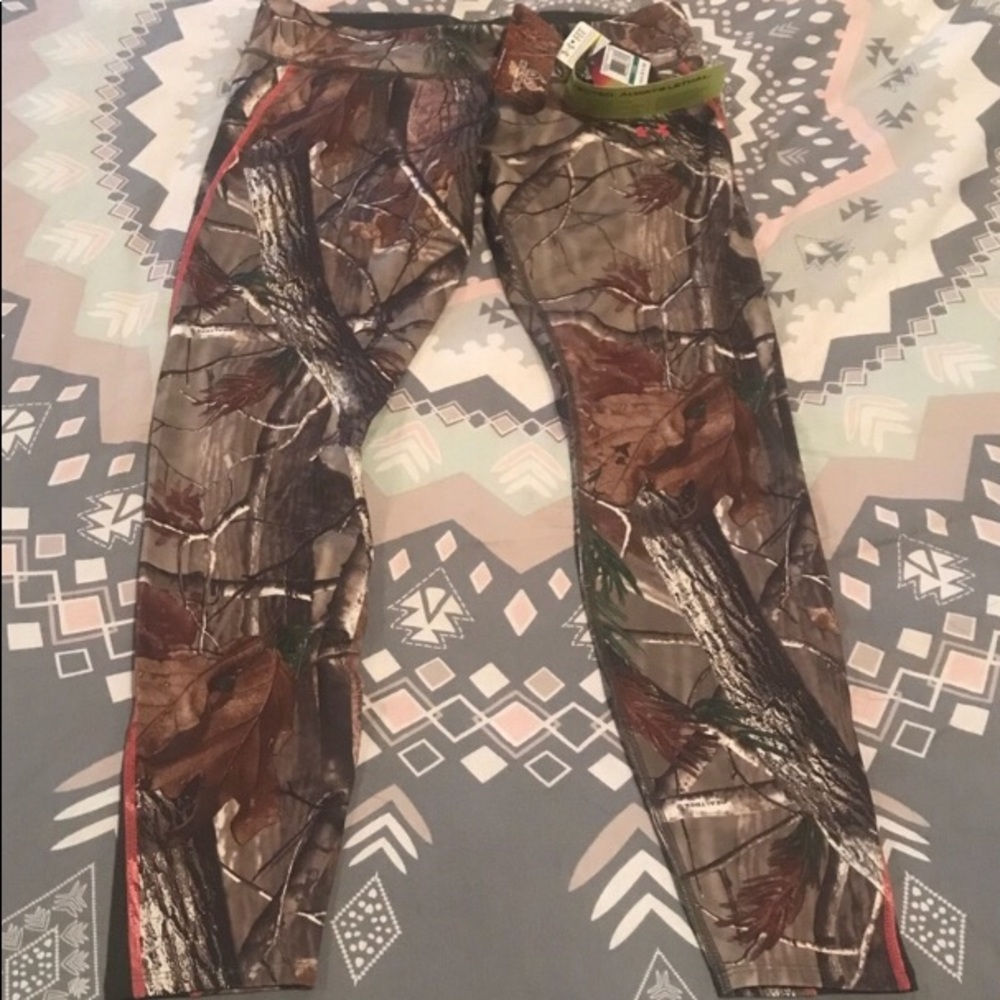 Under Armour camo leggings heat and scent control